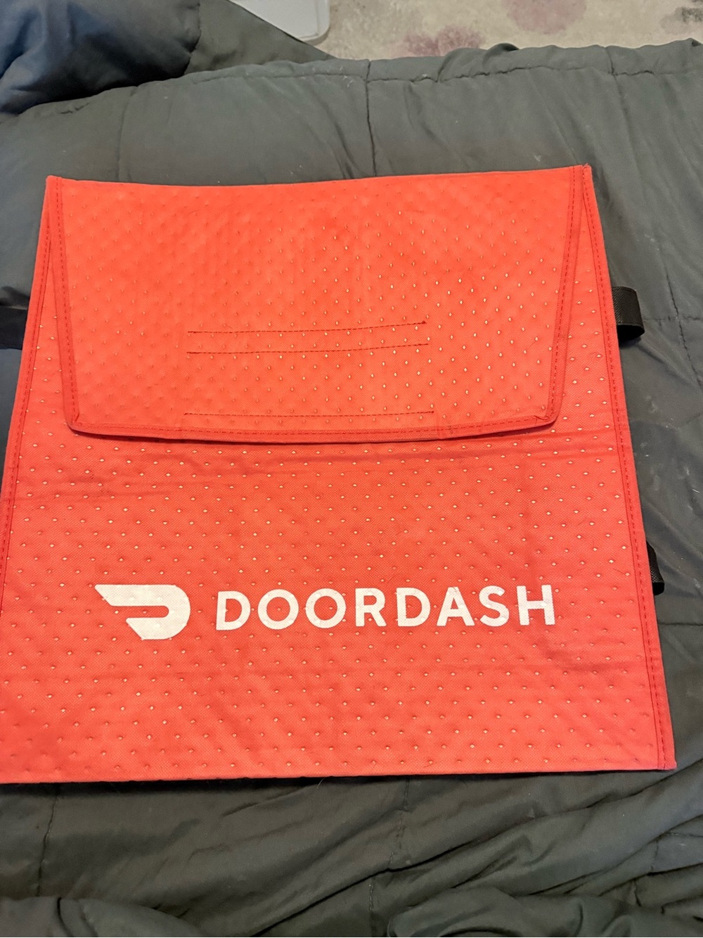 DoorDash Red Insulated Delivery Bag - Foldable Food Transport Carrier